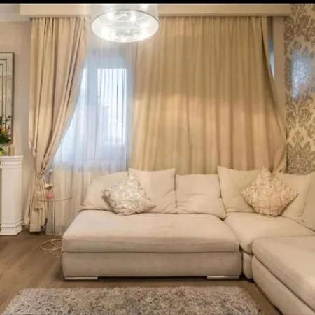 Nirvana Penthouse Victoriei 아파트 부쿠레슈티
